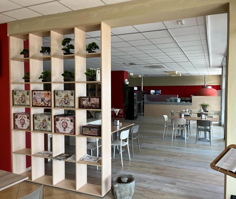 Terrazza Rooms Castrezatto ภายนอก รูปภาพ